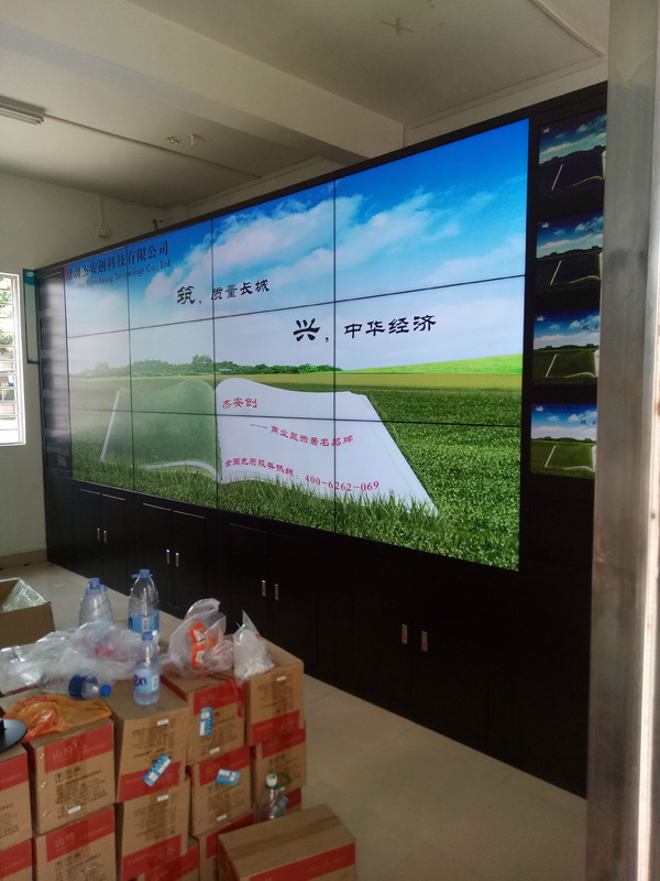 8廣東東莞長安鎮捷榮廠46寸3X4與21.5監視器10臺.jpg
